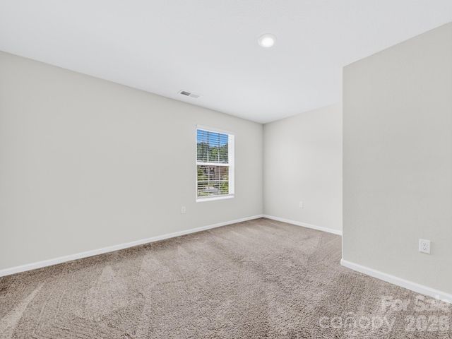 8128 Derby Woods Lane, Charlotte, NC 28214