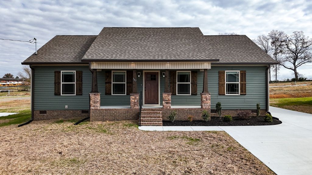 107 Demonbreum Cir, Shelbyville, TN 37160