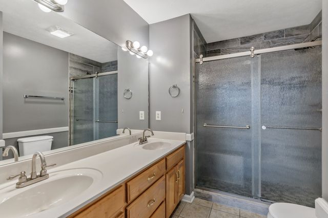 3729 Calista Rd, Cross Plains, TN 37049