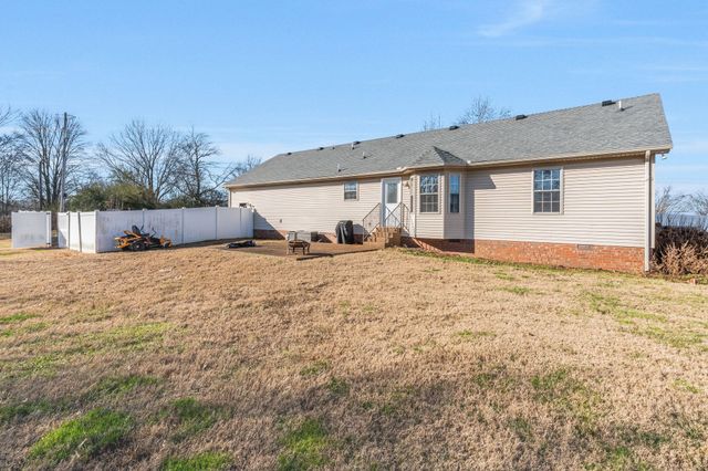 3729 Calista Rd, Cross Plains, TN 37049