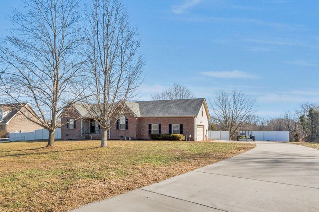 3729 Calista Rd, Cross Plains, TN 37049