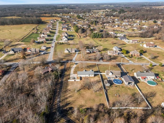 3729 Calista Rd, Cross Plains, TN 37049