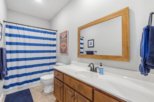 1646 N Waterstone Avenue, Springfield, MO 65802
