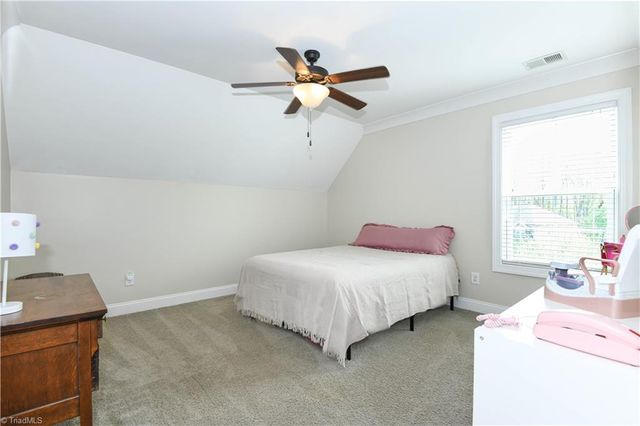 5609 Crooked Oak Drive, Summerfield, NC 27358