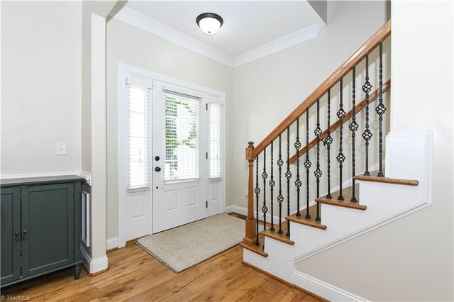 5609 Crooked Oak Drive, Summerfield, NC 27358