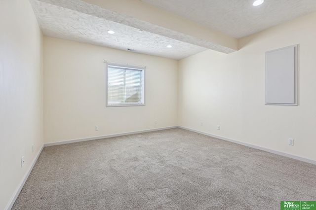 11909 S 212th Street, Gretna, NE 68028