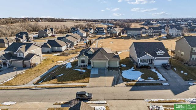 11909 S 212th Street, Gretna, NE 68028