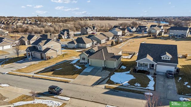 11909 S 212th Street, Gretna, NE 68028