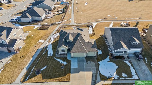 11909 S 212th Street, Gretna, NE 68028