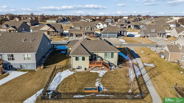 11909 S 212th Street, Gretna, NE 68028