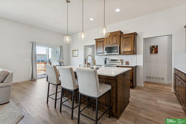 11909 S 212th Street, Gretna, NE 68028