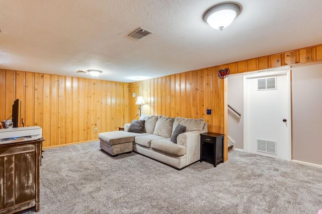 4119 W Westport St, Wichita, KS 67212