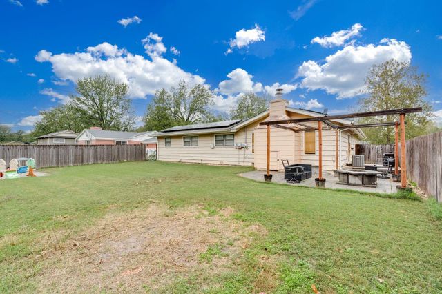 4119 W Westport St, Wichita, KS 67212