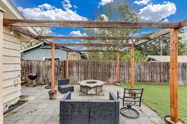 4119 W Westport St, Wichita, KS 67212