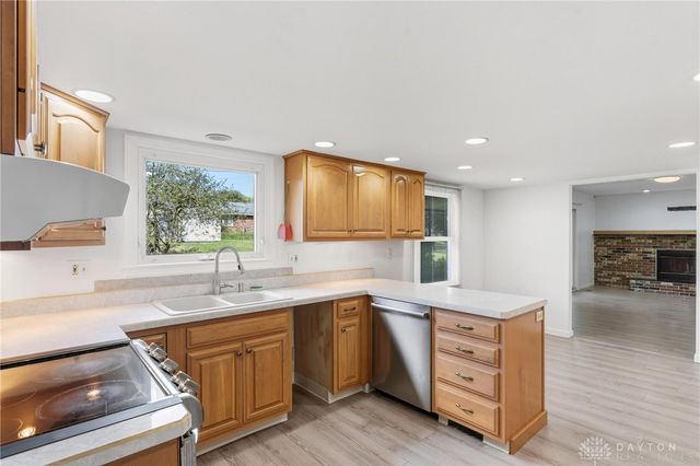 4222 Meadowsweet Drive, Dayton, OH 45424