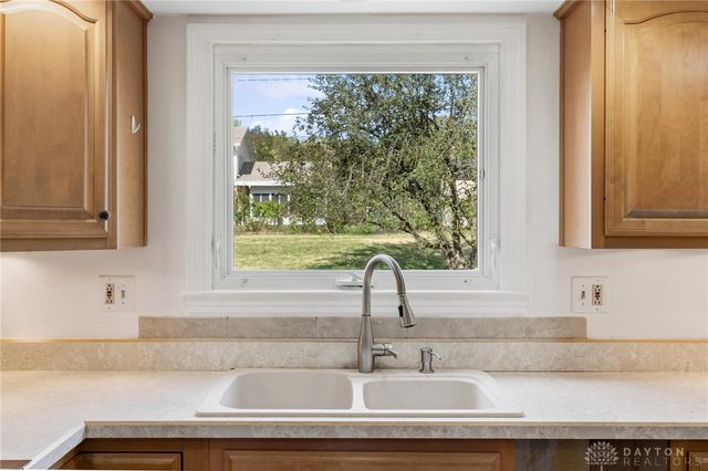 4222 Meadowsweet Drive, Dayton, OH 45424