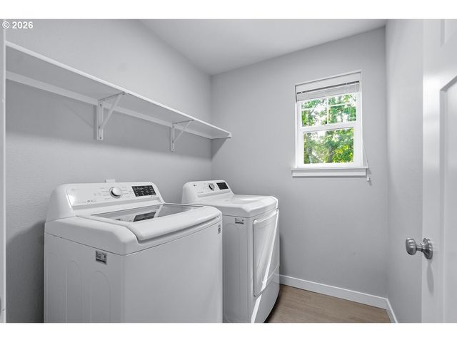 4412 Se HARDWOOD Ln, Hillsboro, OR 97123