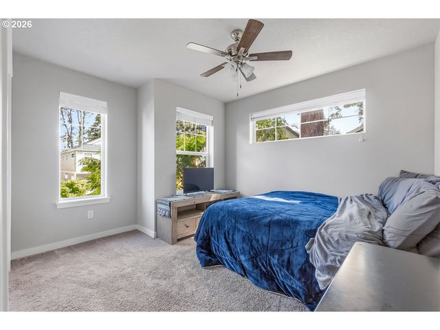4412 Se HARDWOOD Ln, Hillsboro, OR 97123