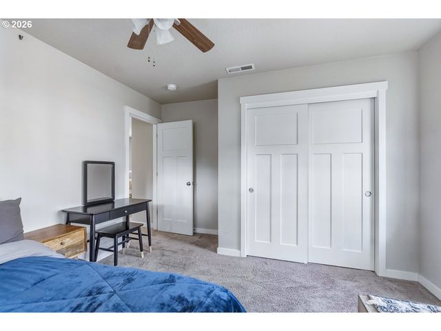 4412 Se HARDWOOD Ln, Hillsboro, OR 97123