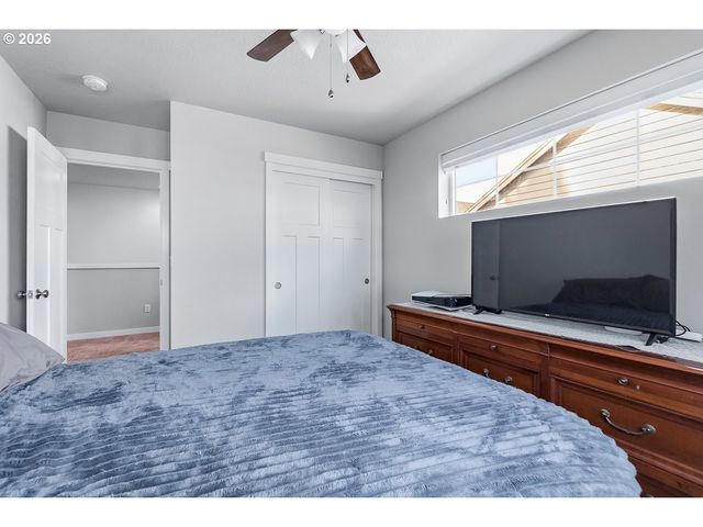 4412 Se HARDWOOD Ln, Hillsboro, OR 97123