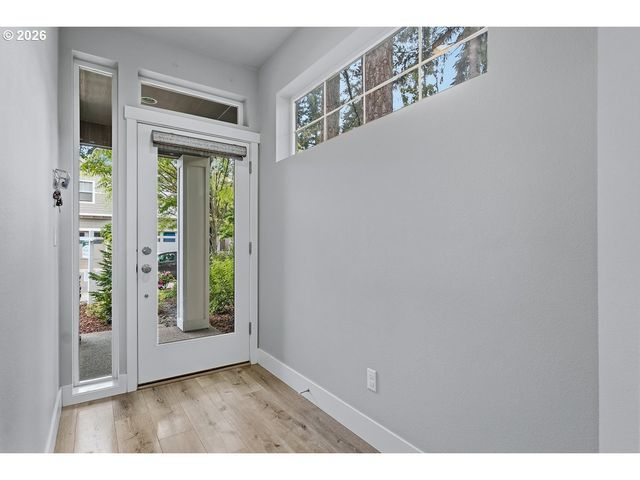 4412 Se HARDWOOD Ln, Hillsboro, OR 97123