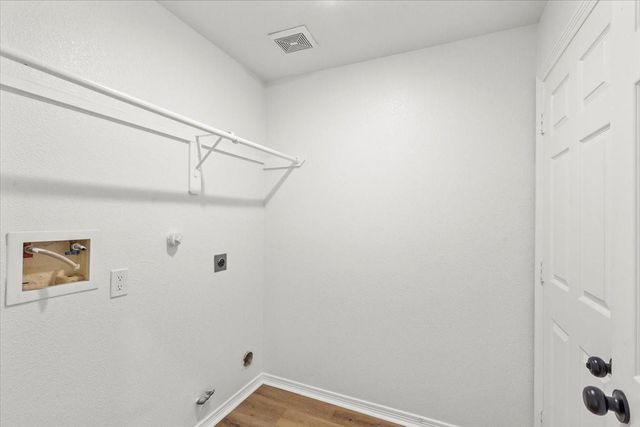 4835 Chase More Drive, Bacliff, TX 77518