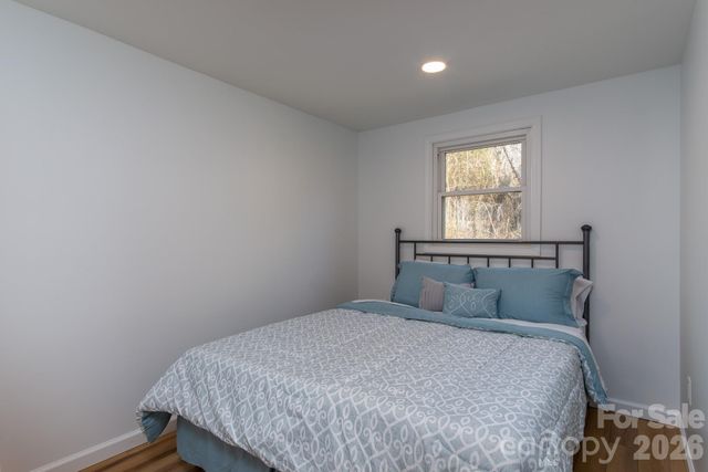 48 Elliott Road, Brevard, NC 28712