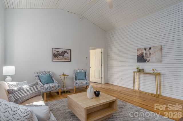 48 Elliott Road, Brevard, NC 28712