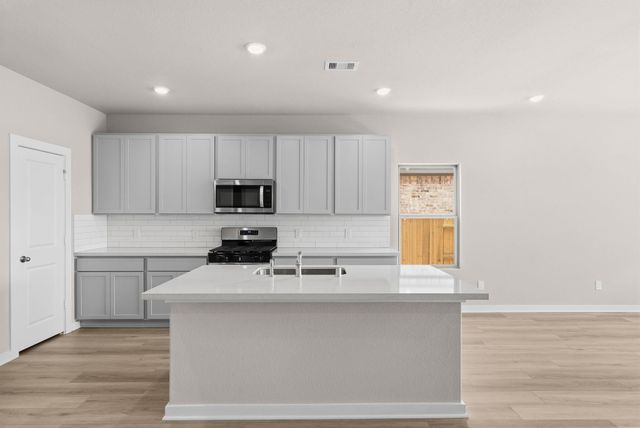 2010 Starlight Street, Angleton, TX 77515