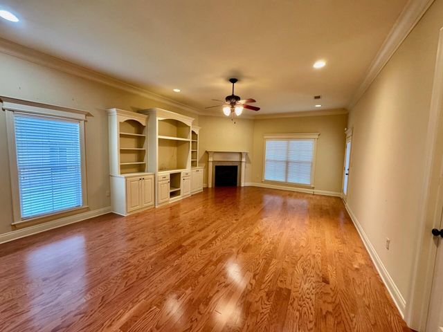 40 Cambrian Ridge, Petal, MS 39465