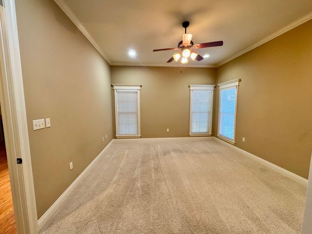 40 Cambrian Ridge, Petal, MS 39465