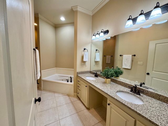 40 Cambrian Ridge, Petal, MS 39465