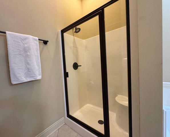 40 Cambrian Ridge, Petal, MS 39465