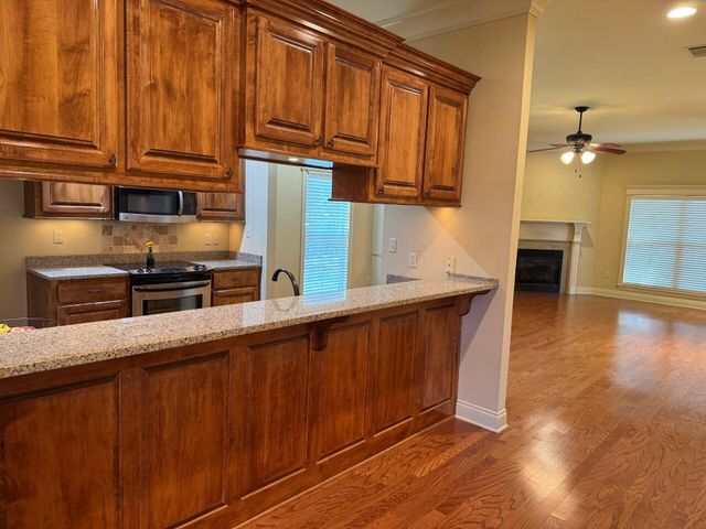 40 Cambrian Ridge, Petal, MS 39465