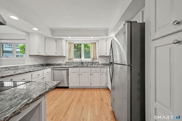 123 Harbor Drive 210, Stamford, CT 06902