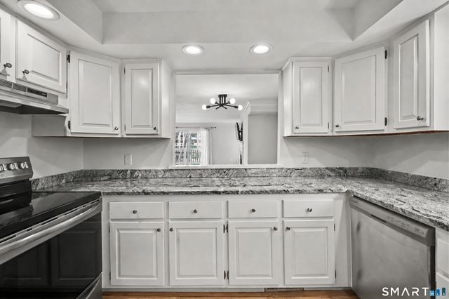 123 Harbor Drive 210, Stamford, CT 06902