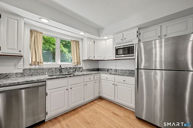 123 Harbor Drive 210, Stamford, CT 06902