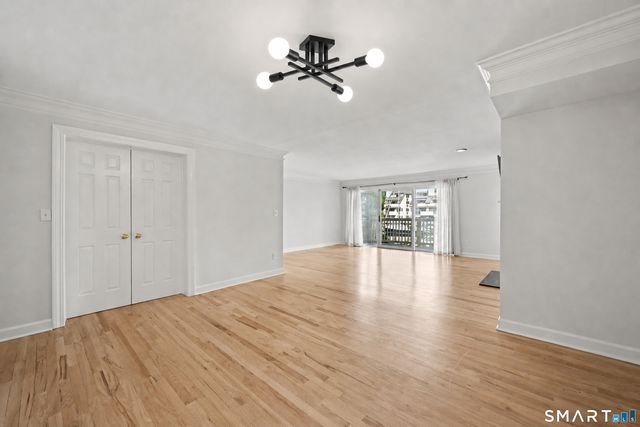 123 Harbor Drive 210, Stamford, CT 06902
