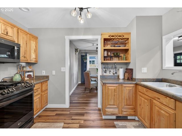 4517 Ne 85TH Ave, Portland, OR 97220