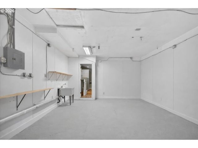 4517 Ne 85TH Ave, Portland, OR 97220