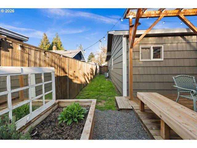 4517 Ne 85TH Ave, Portland, OR 97220