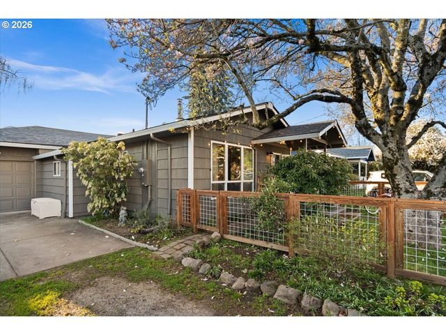 4517 Ne 85TH Ave, Portland, OR 97220