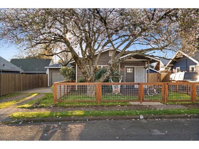 4517 Ne 85TH Ave, Portland, OR 97220