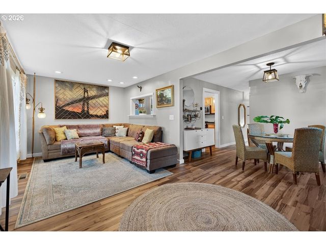 4517 Ne 85TH Ave, Portland, OR 97220