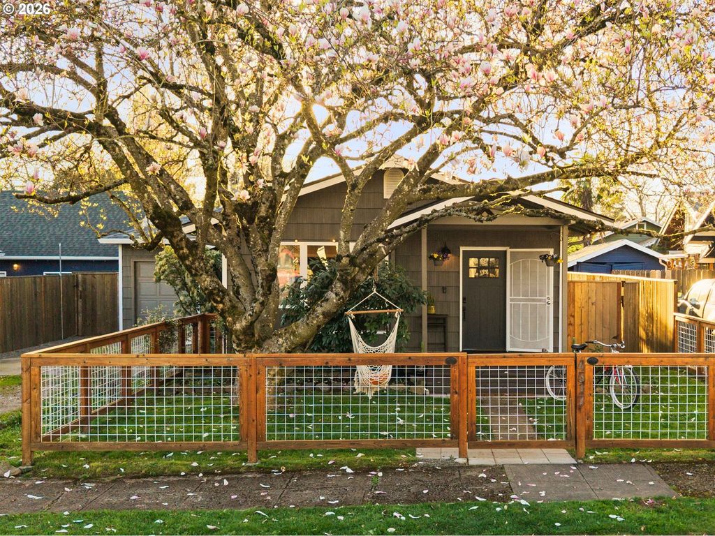 4517 Ne 85TH Ave, Portland, OR 97220