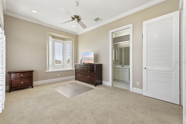 24 N PINE CIRCLE, Belleair, FL 33756