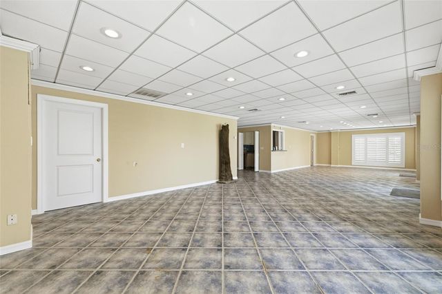 24 N PINE CIRCLE, Belleair, FL 33756