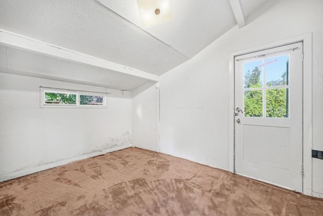 90 Victor Avenue, Campbell, CA 95008