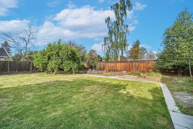 90 Victor Avenue, Campbell, CA 95008