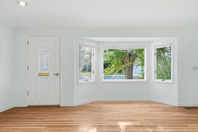 90 Victor Avenue, Campbell, CA 95008